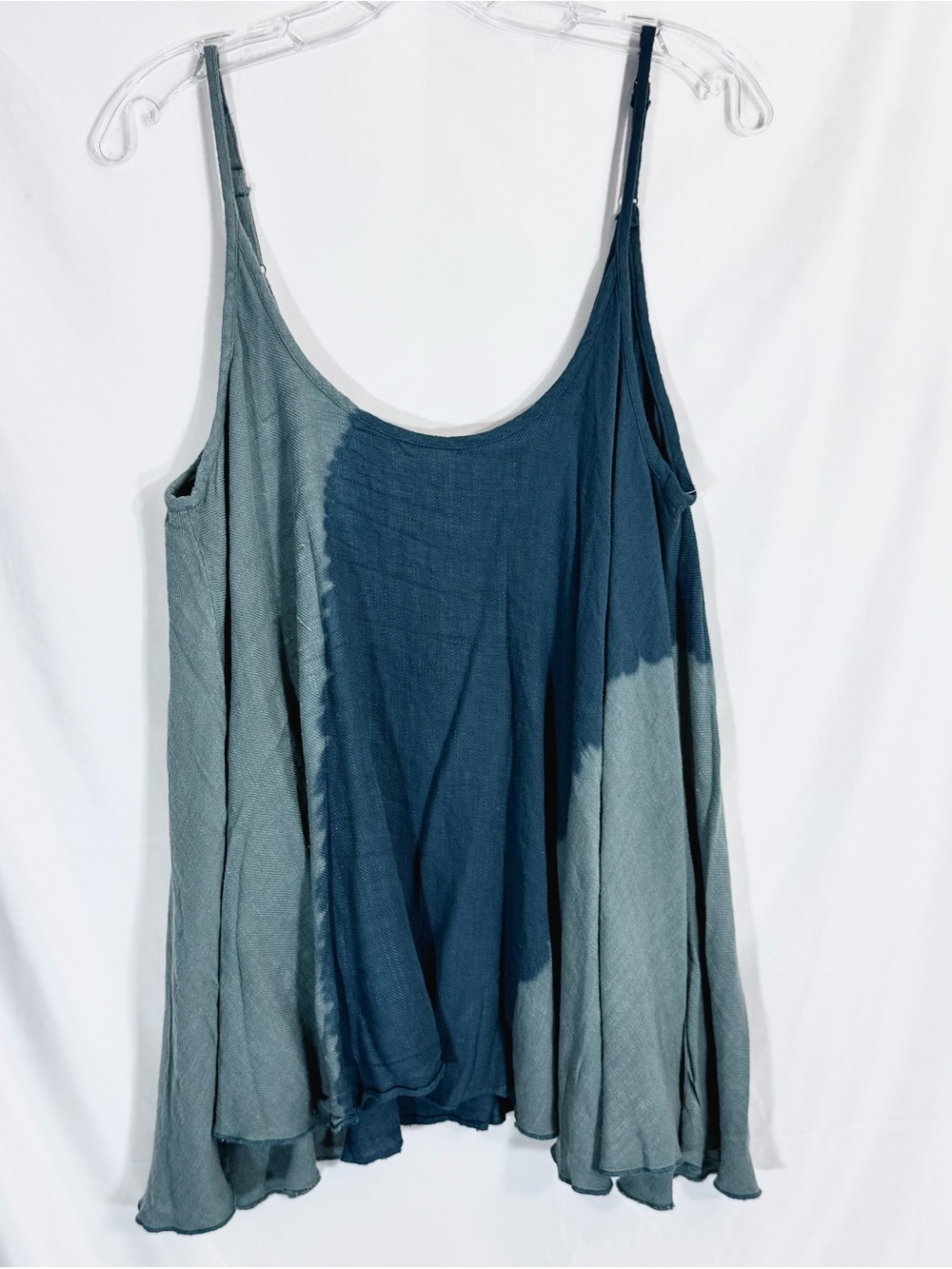 NWT Umgee Breezy Bohemian Swing Tank Top Featuring A Relaxed Flowy Silhouette